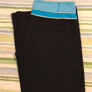 Lululemon flared leg pant
